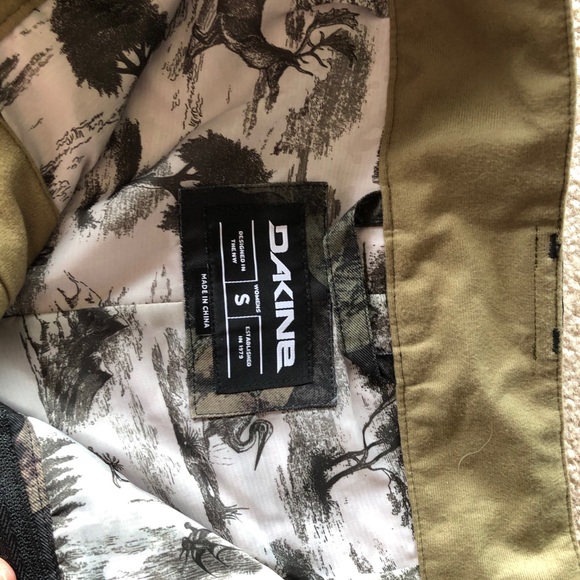 Snowboard Pants - Picture 6 of 8